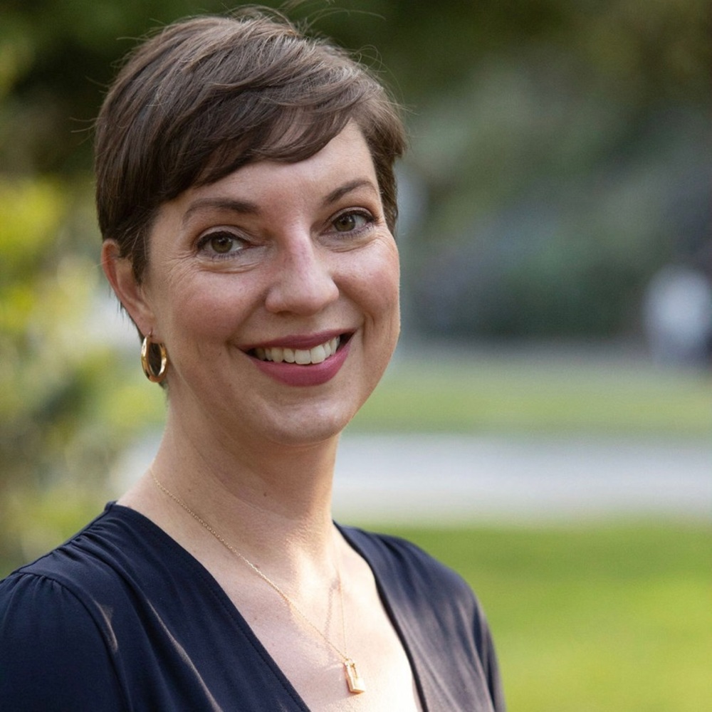 Meet your Posher, Kelly